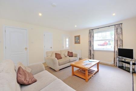 2 bedroom Semi-detached house for sale in 4 Queens Court, Inchmarlo, Banchory, AB31