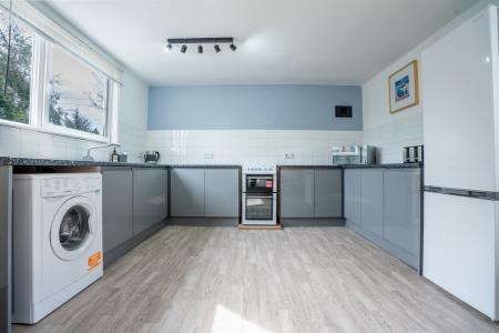 3 bedroom Flat for sale in 415 Clifton Road, Hilton, Aberdeen, AB24