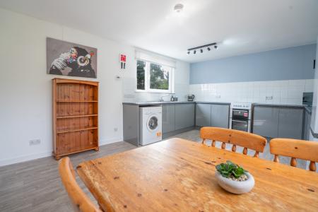 3 bedroom Flat for sale in 415 Clifton Road, Hilton, Aberdeen, AB24