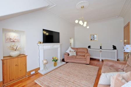 2 bedroom Flat for sale in 73 Clifton Road, Aberdeen, AB24