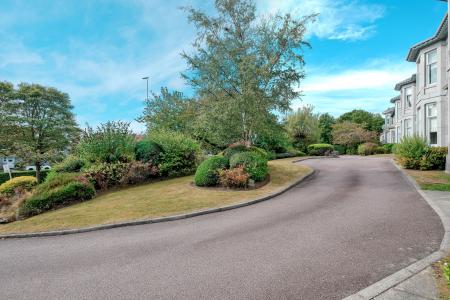 2 bedroom Flat for sale in 74H Queens Road, Aberdeen, AB15