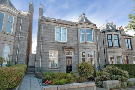 2 bedroom Flat for sale in 75 Braemar Place, Holburn, Aberdeen, AB10