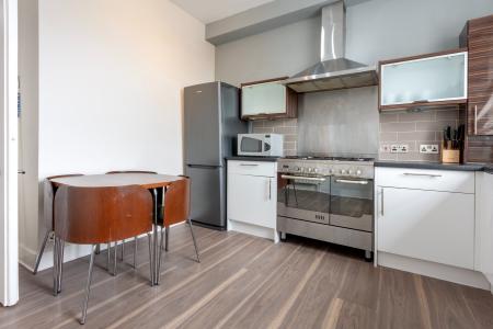 2 bedroom Flat for sale in 83 Rosemount Viaduct, Rosemount, Aberdeen, AB25