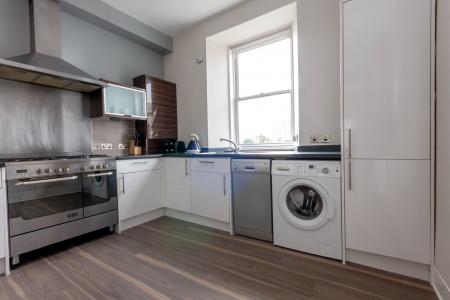 2 bedroom Flat for sale in 83 Rosemount Viaduct, Rosemount, Aberdeen, AB25