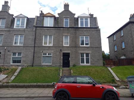 89 Walker Road, Torry, Aberdeen, AB11