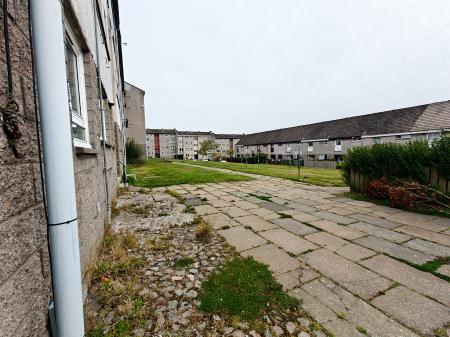 2 bedroom Flat for sale in Cornhill Drive, Aberdeen, AB16