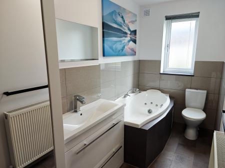 2 bedroom Flat for sale in Cornhill Drive, Aberdeen, AB16