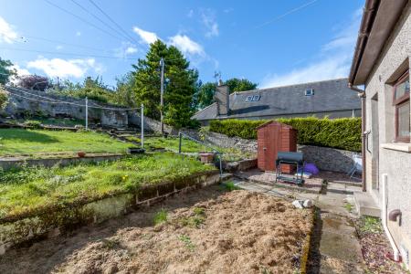 2 bedroom End of terrace house for sale in Kendal Green, Kemnay, AB51