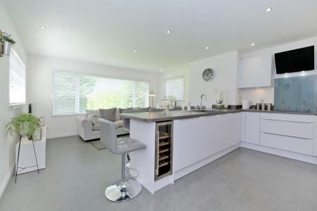 4 bedroom Detached house for sale in Schoolhill Lane, Portlethen, AB12