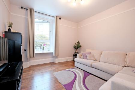 2 bedroom Flat for sale in 1 Belgrave Terrace, Rosemount, Aberdeen, AB25