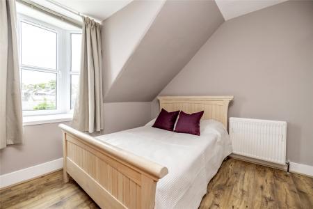 2 bedroom Flat to let in Westburn Road, Rosemount, Aberdeen, AB25