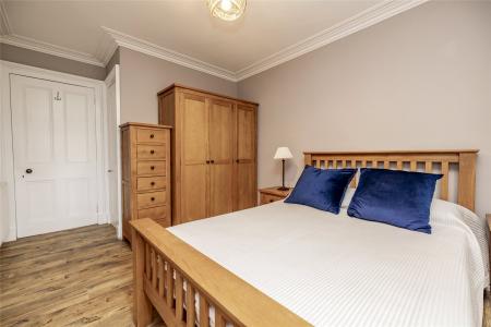 2 bedroom Flat to let in Westburn Road, Rosemount, Aberdeen, AB25