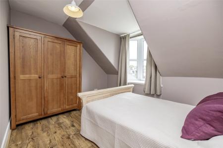 2 bedroom Flat to let in Westburn Road, Rosemount, Aberdeen, AB25