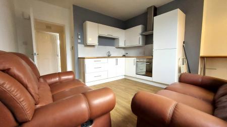 2 bedroom Flat to let in Jute Street, Old Aberdeen, Aberdeen, AB24