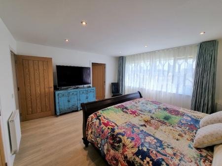 5 bedroom Semi-detached house to let in Gairnhill, Countesswells, Aberdeen, AB15