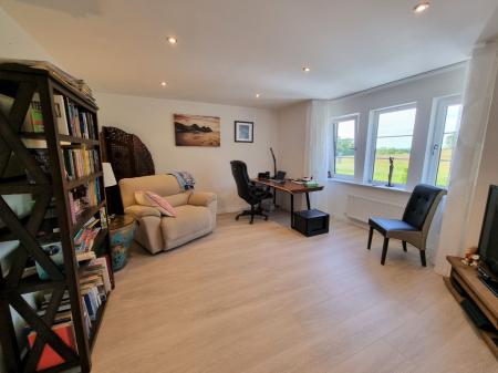 5 bedroom Semi-detached house to let in Gairnhill, Countesswells, Aberdeen, AB15