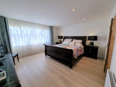 5 bedroom Semi-detached house to let in Gairnhill, Countesswells, Aberdeen, AB15