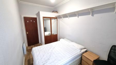 2 bedroom Flat to let in Rosemount Place, Rosemount, Aberdeen, AB25