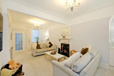 4 bedroom Detached house for sale in 146 Broomhill Road, Broomhill, Aberdeen, AB10