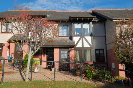2 bedroom Flat for sale in The Rowans, Cults, Aberdeen, AB15