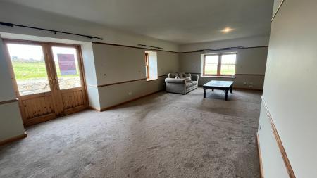 5 bedroom Detached house to let in Mains of Orrock, Balmedie, AB23