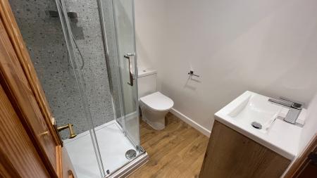 5 bedroom Detached house to let in Mains of Orrock, Balmedie, AB23