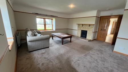 5 bedroom Detached house to let in Mains of Orrock, Balmedie, AB23