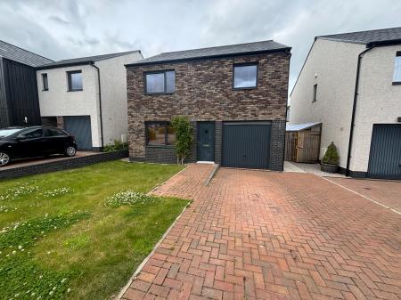 Carron Den Avenue, Stonehaven, AB39