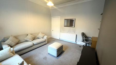 1 bedroom Flat to let in Wallfield Crescent, Rosemount, Aberdeen, AB25