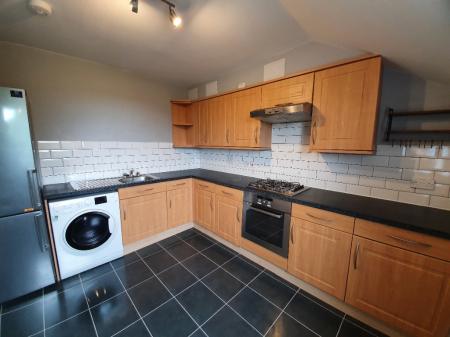 2 bedroom Flat to let in Denwood, Woodend, Aberdeen, AB15