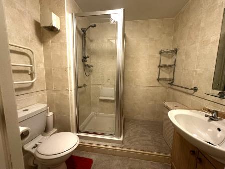 1 bedroom Flat to let in Kirk Brae, Cults, Aberdeen, AB15