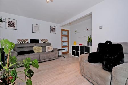 2 bedroom Terraced House for sale in 6 Barvas Walk, Sheddocksley, Aberdeen, AB16