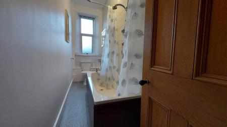 2 bedroom Flat to let in Clifton Road, Hilton, Aberdeen, AB24