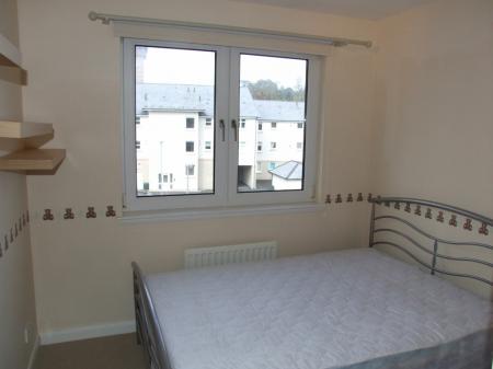 3 bedroom Flat to let in Grandholm Crescent, Grandholm, Aberdeen, AB22