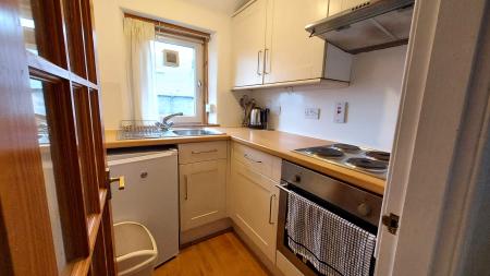 1 bedroom Flat to let in Richmond Terrace, Rosemount, Aberdeen, AB25