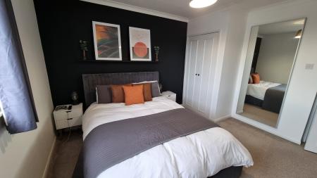 2 bedroom Flat to let in Gairn Road, Holburn, Aberdeen, AB10