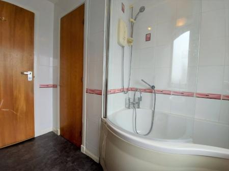 2 bedroom Flat to let in Boyd Orr Avenue, Kincorth, Aberdeen, AB12