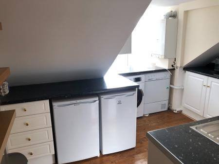 2 bedroom Flat to let in Union Street, The City Centre, Aberdeen, AB11