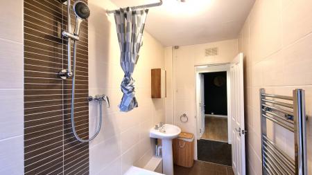 1 bedroom Flat to let in Holburn Street, Holburn, Aberdeen, AB10