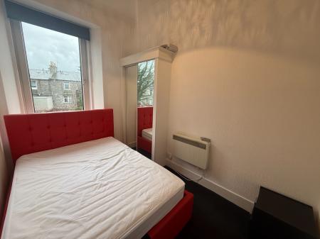 1 bedroom Flat to let in Willowbank Road, The City Centre, Aberdeen, AB11