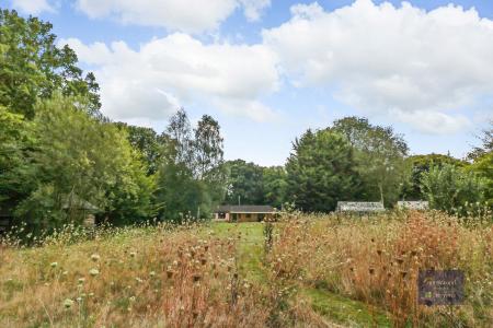 5 bedroom Bungalow for sale in Nickley Wood Road, , Shadoxhurst, TN26 1LZ