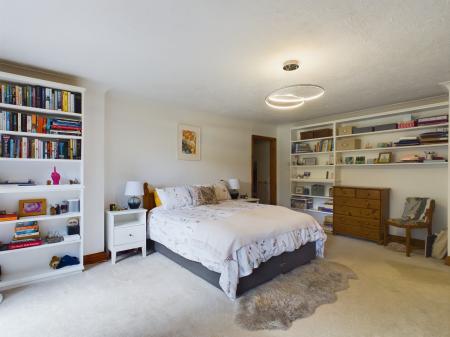 5 bedroom Bungalow for sale in Nickley Wood Road, , Shadoxhurst, TN26 1LZ