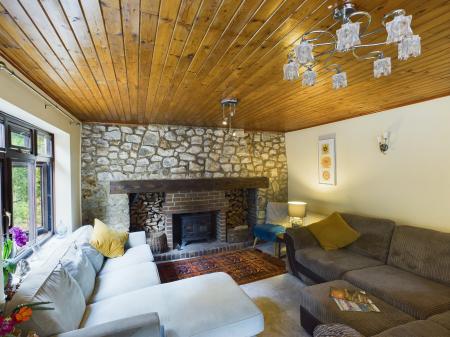 5 bedroom Bungalow for sale in Nickley Wood Road, , Shadoxhurst, TN26 1LZ