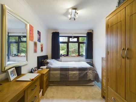 5 bedroom Bungalow for sale in Nickley Wood Road, , Shadoxhurst, TN26 1LZ