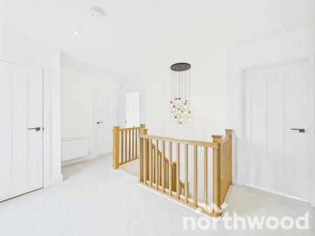 5 bedroom Detached house for sale in Meadow Farm, Great Chart, Ashford, TN23 3UW