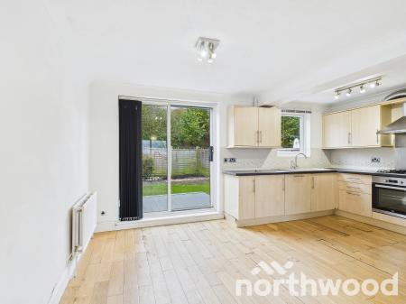 3 bedroom Town house for sale in Bradbridge Green, Singleton, Ashford, TN23