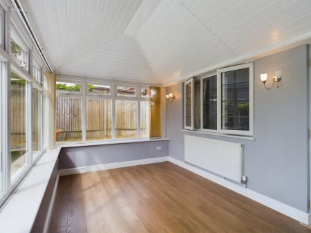 3 bedroom Semi-detached house for sale in Brisley Close, Chart Fields, Ashford, TN23