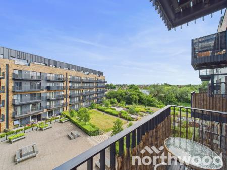 1 bedroom Flat for sale in George Street, Ashford, TN23