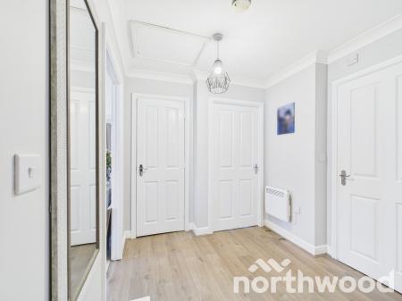 2 bedroom Apartment for sale in Griffin Close, Singleton, Ashford, TN23