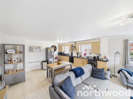 2 bedroom Apartment for sale in Griffin Close, Singleton, Ashford, TN23